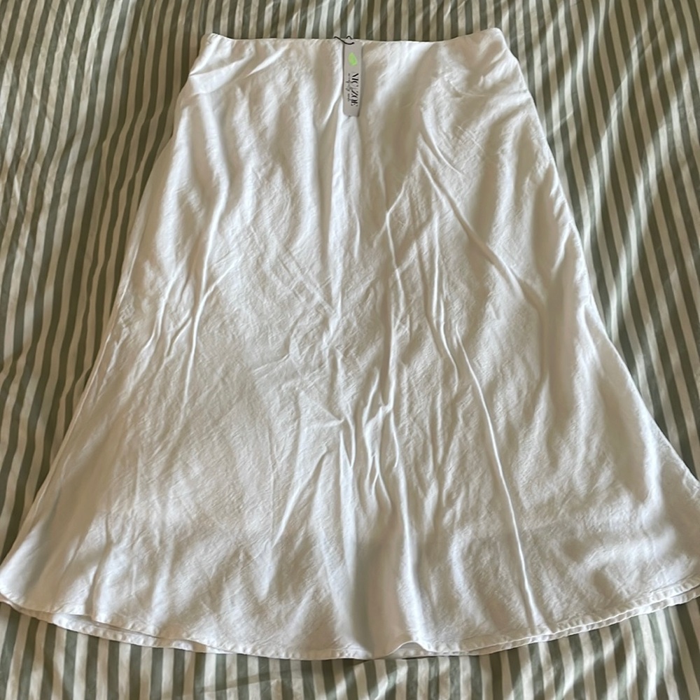 White linen midi skirt